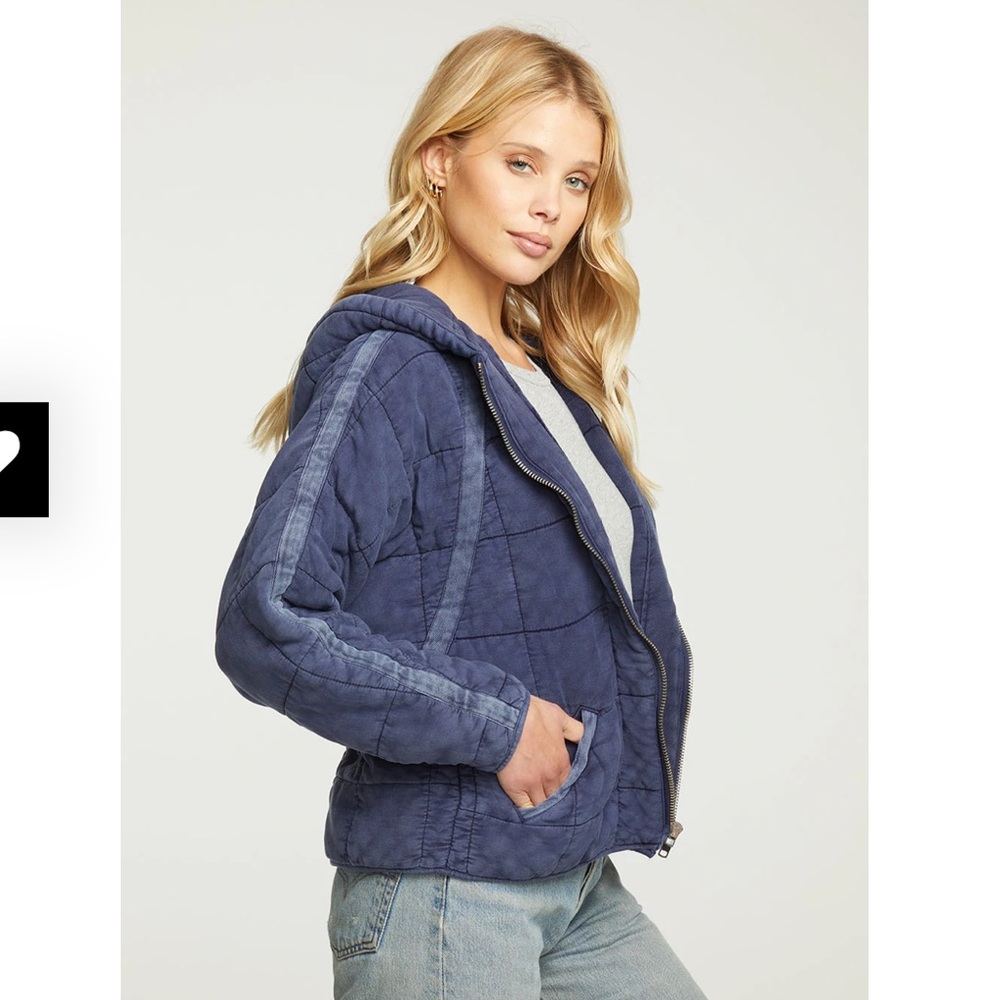 Chaser Brand New QUILTED HEIRLOOM WOVENS BATWING HOODED ZIP UP JACKET XS
